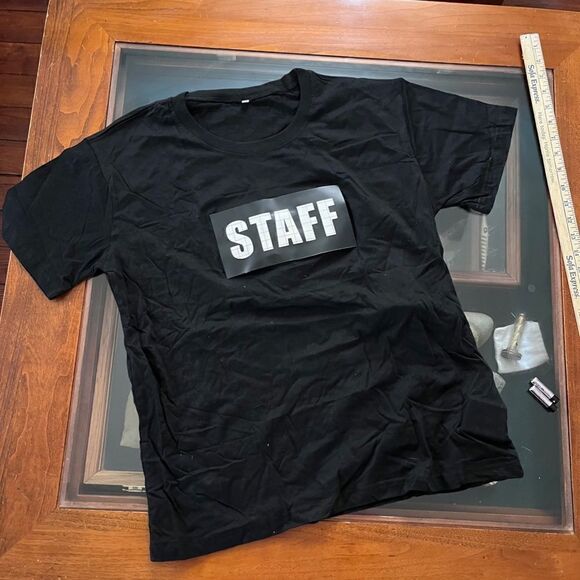 NEW UNISEX Sound Activated LED T-Shirt Light Up Flashing T-Shirt STAFF XL - Picture 11 of 12